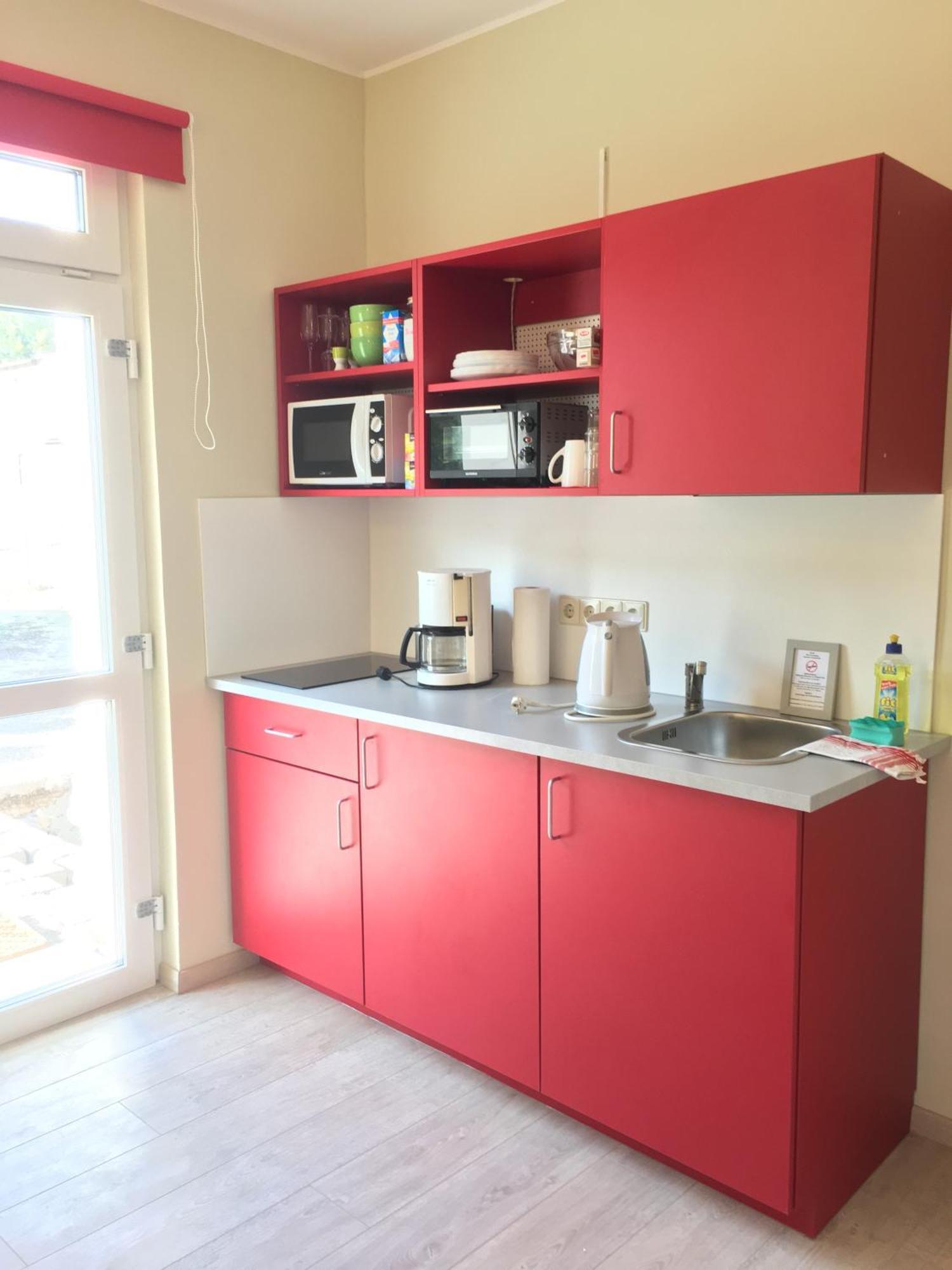 Die Senfbude - Klein Aber Fein - Wunderschoenes Studio-Apartment Mit Terrasse Und Stellplatz ライプツィヒ エクステリア 写真